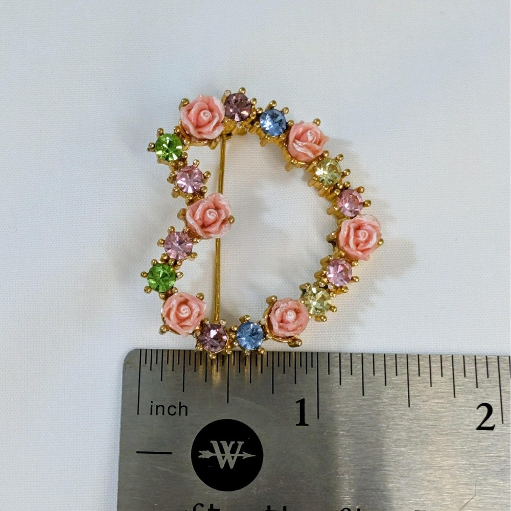 Vintage Avon Coquette Style Rose And Pastel Crystal Heart Brooch Pin 1.5" - Picture 7 of 7